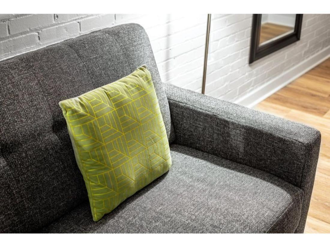 2Br 2Ba In The Block By Cozysuites! Ινδιανάπολη Εξωτερικό φωτογραφία